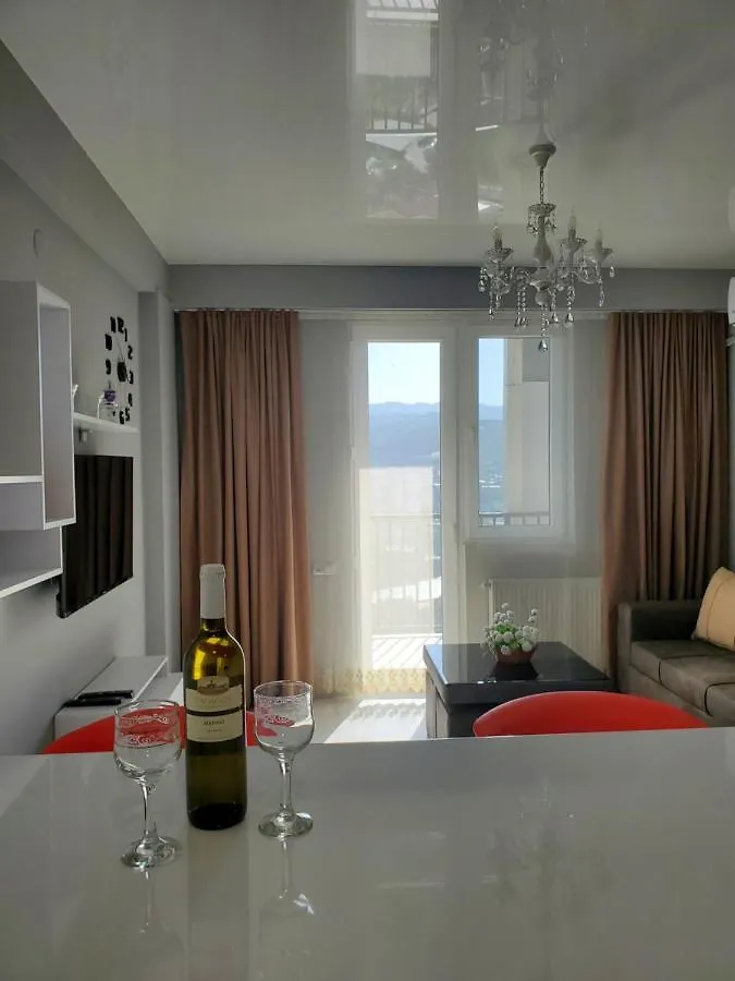 Cozy 1-Bedroom Unit In Tbilisi, With Amazing View 0*, Тбилиси Грузия
