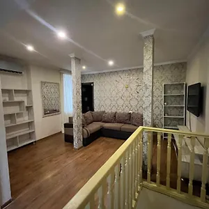  Апартаменты Keti's